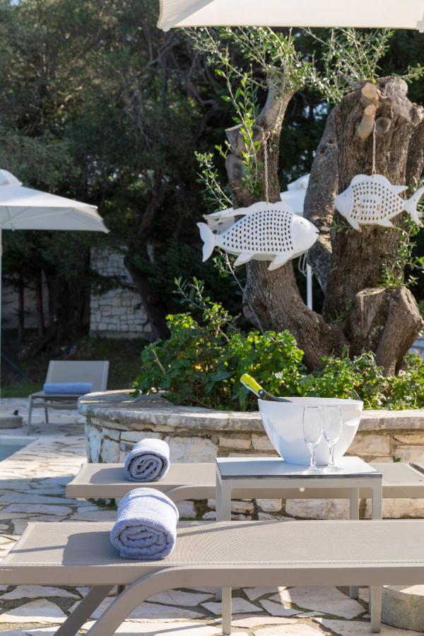 Villa White Stone by Rodostamo Hotel Kassiopi Esterno foto