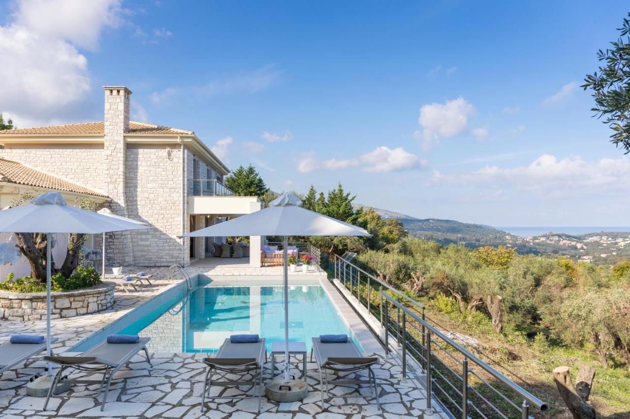 Villa White Stone by Rodostamo Hotel Kassiopi Esterno foto